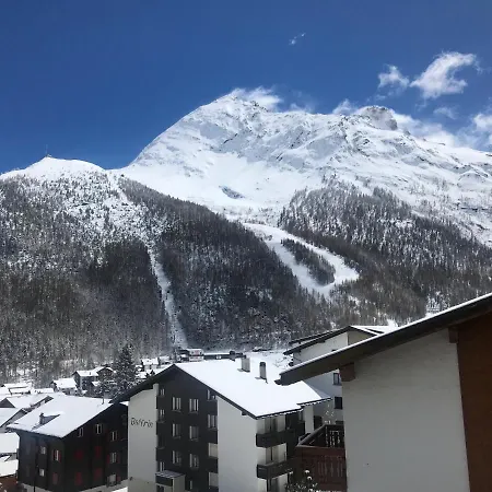 Appartement Amici 17 *